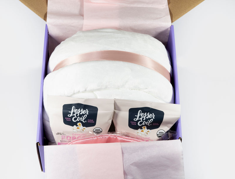 Self-care box, care package, luxury comfort, luxurious comfort box